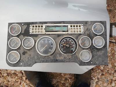 Freightliner Cascadia Instrument Panel Cluster