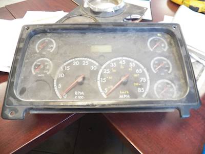 Freightliner Columbia Instrument Panel Cluster