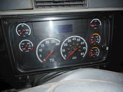 Freightliner Columbia 120 Instrument Panel Cluster for a 2005 Freightliner CL120