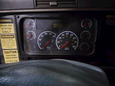 Freightliner Columbia Instrument Panel Cluster