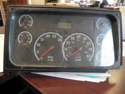 Freightliner Instrument Panel Cluster