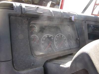 Freightliner Cascadia Instrument Panel Cluster