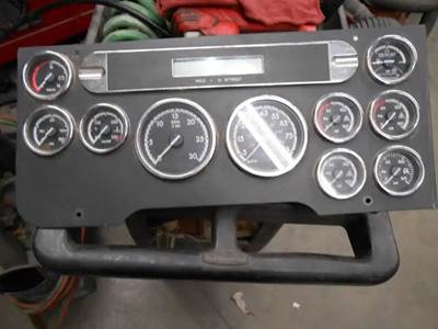 Freightliner Cascadia Instrument Panel Cluster
