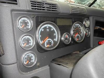 Freightliner Cascadia Instrument Panel Cluster