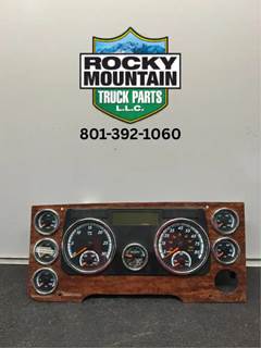 Freightliner Cascadia Instrument Panel Cluster