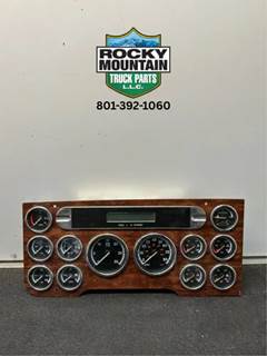 Freightliner Cascadia Instrument Panel Cluster