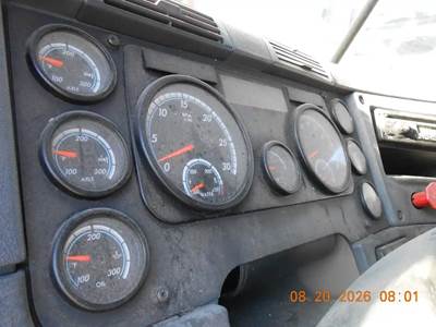 Freightliner Cascadia Instrument Panel Cluster
