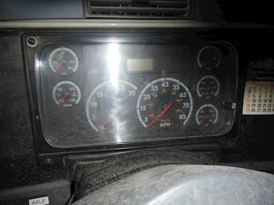 Freightliner Columbia Instrument Panel Cluster