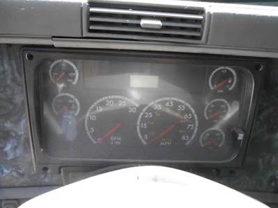 Freightliner Columbia Instrument Panel Cluster