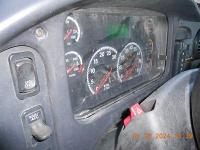 Freightliner M2 106 Instrument Panel Cluster for a 2015 Freightliner M2106