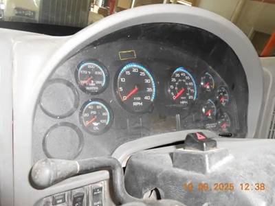 International DuraStar Instrument Panel Cluster