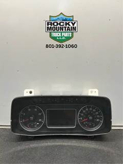 International LT625 Instrument Panel Cluster