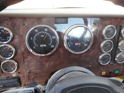 International Paystar 5500 Instrument Panel Cluster