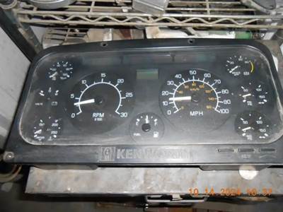 Kenworth T2000 Instrument Panel Cluster