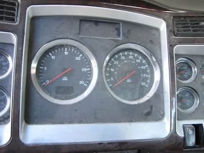 Kenworth T660 Instrument Panel Cluster