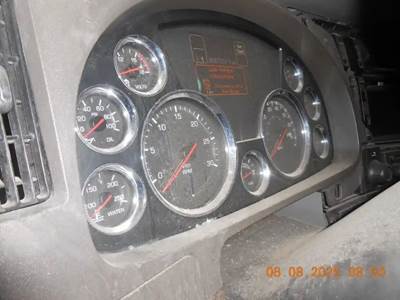 Kenworth T680 Instrument Panel Cluster