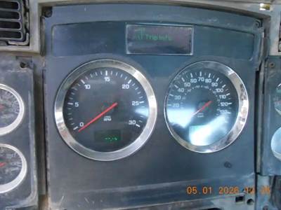 Kenworth T800 Instrument Panel Cluster