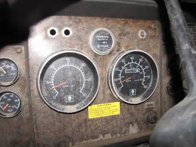 Kenworth W900L Instrument Panel Cluster