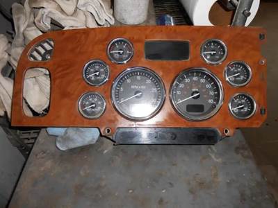Peterbilt 379 Instrument Panel Cluster