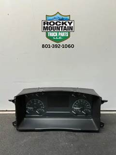 Volvo VNL760 Instrument Panel Cluster