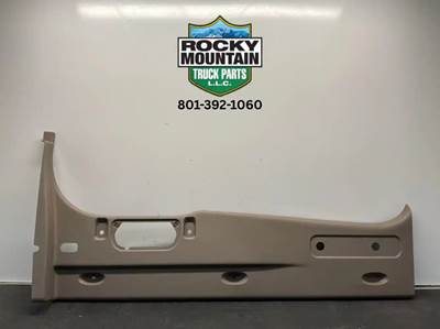 Freightliner Cascadia 125 Interior Part