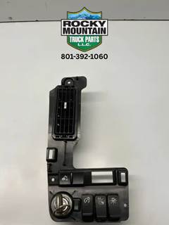Used 2020 Kenworth T680 Ignition & Switch Dash Panel, Part # S64-1313-601, S64-1313