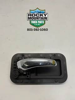 Used 2007 Peterbilt 357 Right Interior Door Handle, Part # S56-6009R