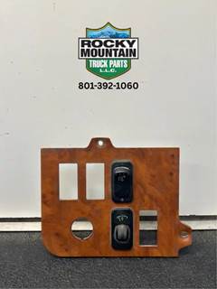 Peterbilt Ignition and Switch Dash Panel, Part # S64-6015-250/S64-6045-255L00