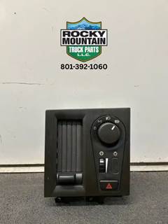 Volvo Headlight Switch & Bezel Trim, Part # 82755993 / 22977101