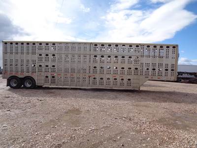 Merritt 48x102 Tandem Axle Aluminum Livestock Trailer