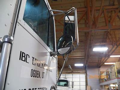 Freightliner Mirror for a 1991 Freightliner Cabover