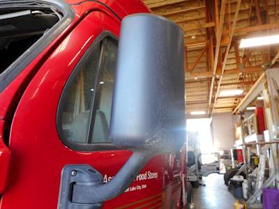 Freightliner Cascadia Left Mirror