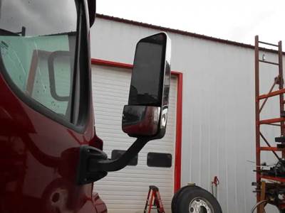Freightliner Cascadia Right Mirror