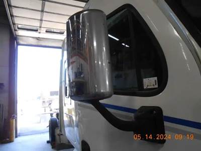Freightliner Cascadia Right Mirror