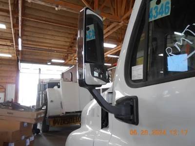Freightliner Cascadia Left Mirror