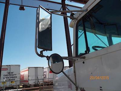 Freightliner FLD Mirror