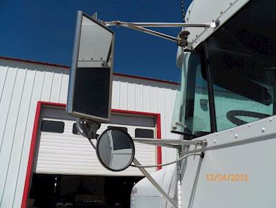 Freightliner FLD120 Mirror