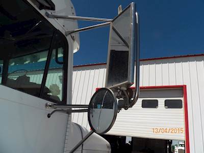 Freightliner FLD120 Mirror