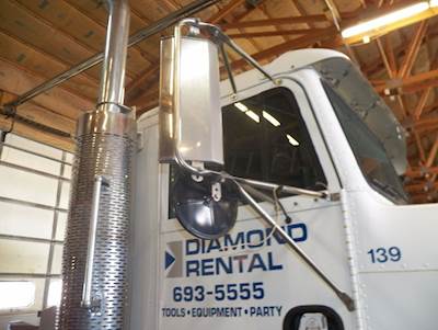 Freightliner FLD120 Right Mirror