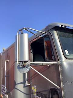 Freightliner FLD120 Mirror