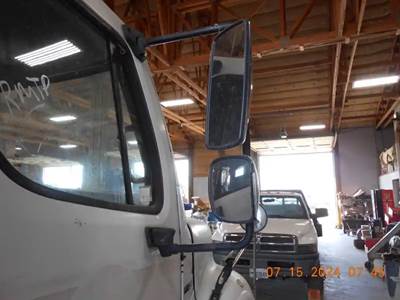 Freightliner M2 Right Mirror for a 2010 Freightliner M-2