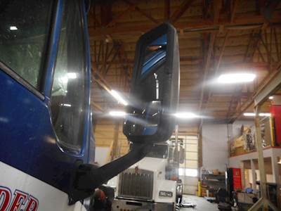 Kenworth T2000 Right Mirror