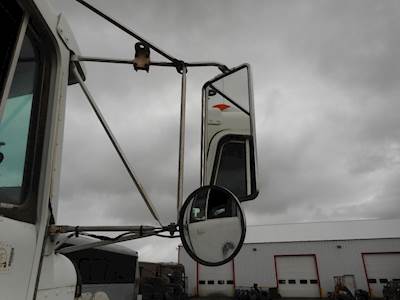Kenworth T800 Right Mirror