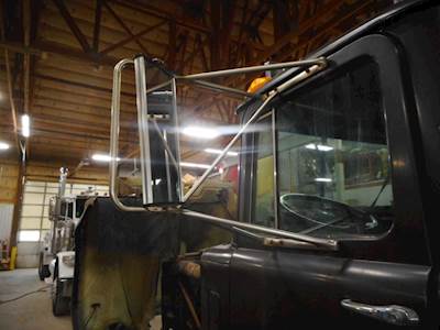 Mack RD686S Right Mirror