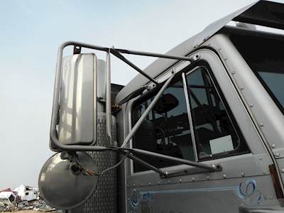 Peterbilt 377 Right Mirror
