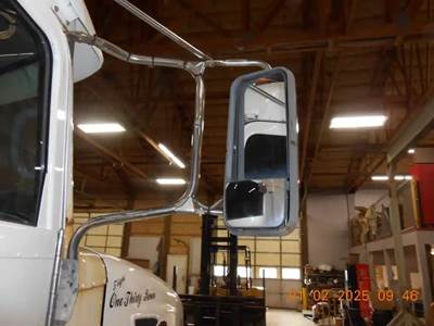 Peterbilt 386 Right Mirror