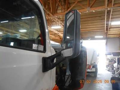 Peterbilt 579 Right Mirror