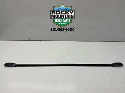 Behr Freightliner Radiator Crossbar (Single Piece) Part# 3AH00238-100