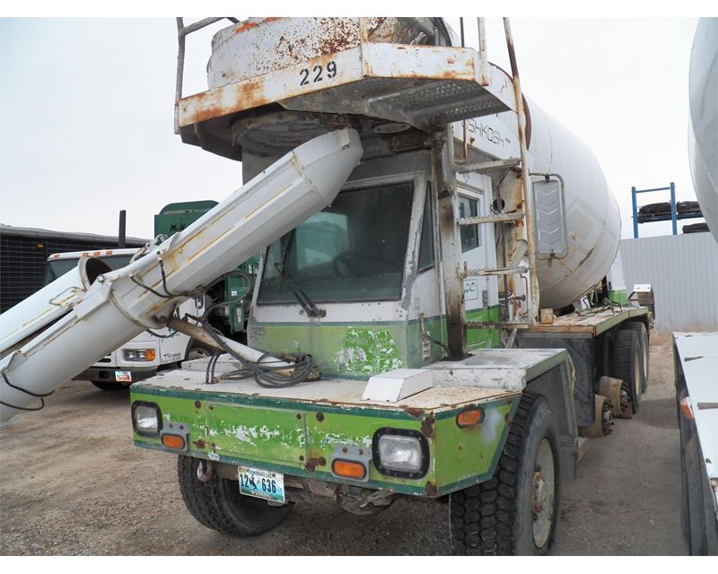 1992 Oshkosh S2546 Mixer / Ready Mix / Concrete Truck For Sale Ogden