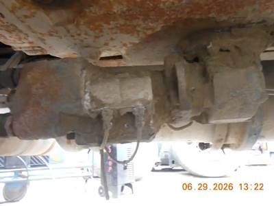 Chelsea PTO for a 1995 Autocar ACL64